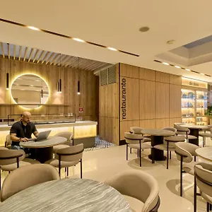 https://dix.colombiamedellinhotels.com